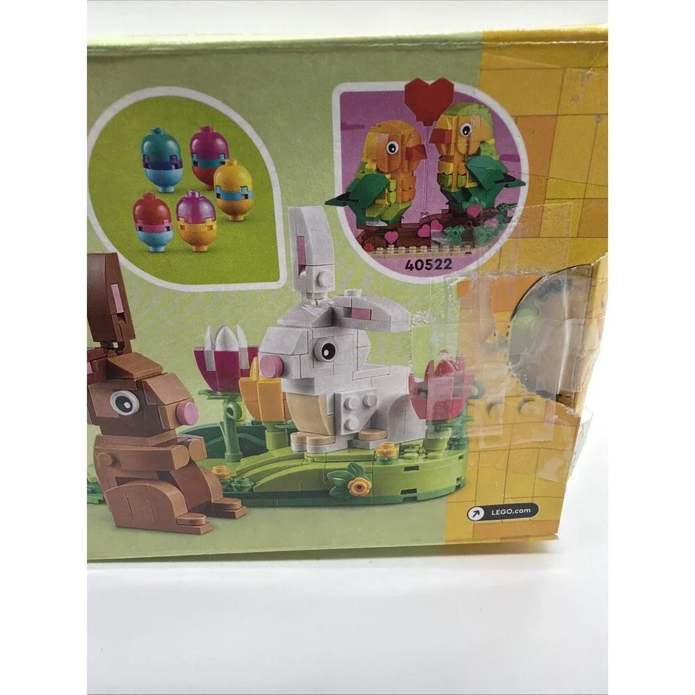 LEGO Seasonal Easter Rabbits Display 40523 New box damaged